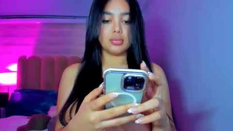 BelleBirkins online show from 02-05-26, 01:05