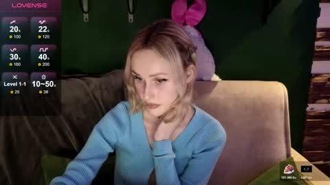 Snapshot of belle_vill chatting on 12-21-25, 04:58 Belle online show from 12-21-25, 04:58