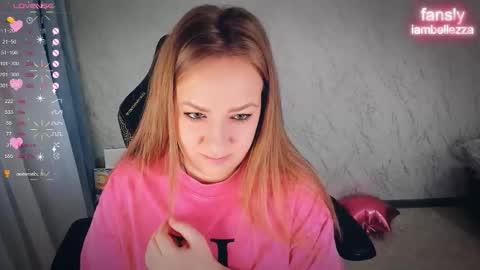 Snapshot of bellezza_ chatting on 11-29-25, 07:33 Your Annabelle Wolf online show from 11-29-25, 07:33