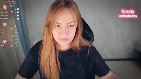 Snapshot of bellezza_ chatting on 12-03-25, 07:12 Your Annabelle Wolf online show from 12-03-25, 07:12