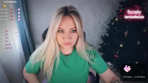 Snapshot of bellezza_ chatting on 01-11-26, 11:04 Your Annabelle Wolf online show from 01-11-26, 11:04