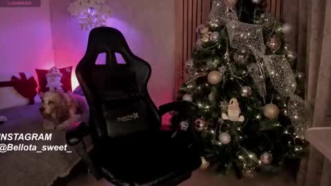 Snapshot of bellota_sweet chatting on 12-03-25, 02:19 Bella online show from 12-03-25, 02:19