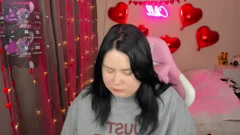 Snapshot of bellybooxo chatting on 02-18-26, 04:52 LinaBoo online show from 02-18-26, 04:52