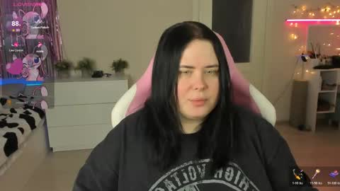 Snapshot of bellybooxo chatting on 06-03-26, 10:29 LinaBoo online show from 06-03-26, 10:29