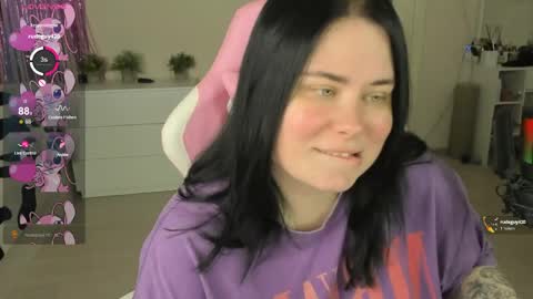 Snapshot of bellybooxo chatting on 06-04-26, 11:16 LinaBoo online show from 06-04-26, 11:16