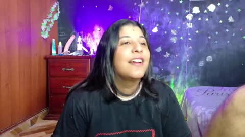 Snapshot of bellyjell chatting on 06-09-26, 02:39 Your New Girlfriend online show from 06-09-26, 02:39