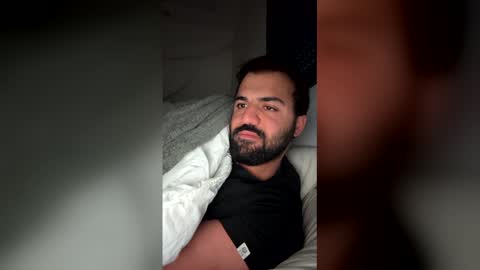 Baba  muscle gay uncut bigass anal man men straight Bi online show from 03-14-26, 09:48