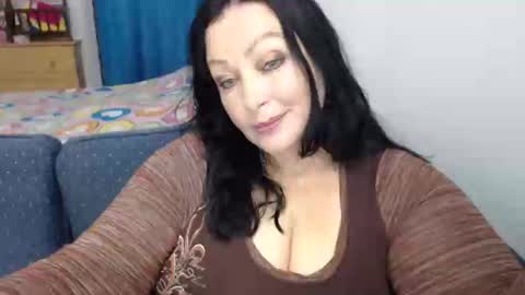 Snapshot of beluckynow chatting on 01-20-25, 12:07 beluckynow online show from 01-20-25, 12:07