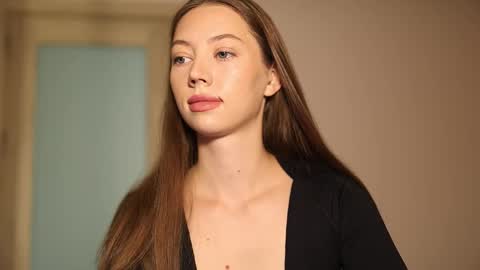 Snapshot of bembi__boom chatting on 01-06-26, 02:04 Ashley online show from 01-06-26, 02:04