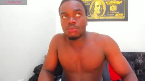 Snapshot of ben_castro chatting on 03-05-26, 11:23 ben online show from 03-05-26, 11:23