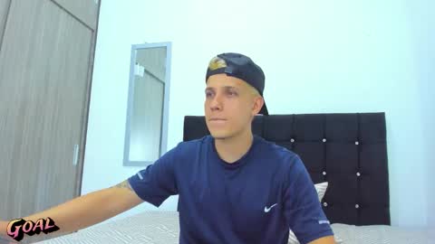 Snapshot of ben_summers chatting on 03-12-26, 01:01 Ben Summers online show from 03-12-26, 01:01