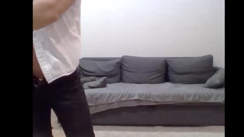 Snapshot of beniamain chatting on 02-15-25, 04:01 Alan online show from 02-15-25, 04:01