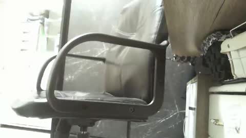 Snapshot of beninoam75 chatting on 04-10-26, 11:04 beninoam75 online show from 04-10-26, 11:04