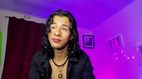 Snapshot of benjamin_fiore chatting on 12-04-24, 07:06 benjamin_fiore online show from 12-04-24, 07:06