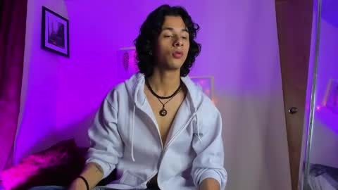 Snapshot of benjamin_fiore chatting on 12-10-24, 05:28 benjamin_fiore online show from 12-10-24, 05:28