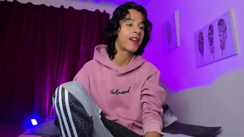 Snapshot of benjamin_fiore chatting on 01-07-25, 02:10 benjamin_fiore online show from 01-07-25, 02:10