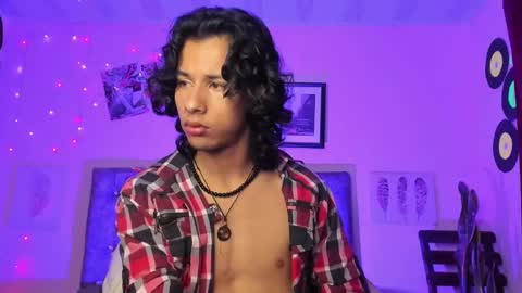 Snapshot of benjamin_fiore chatting on 03-12-25, 02:30 benjamin_fiore online show from 03-12-25, 02:30