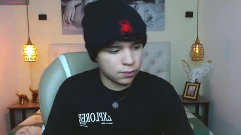 BENJAMIN online show from 02-18-25, 11:41