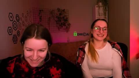 Snapshot of benny_duglas chatting on 01-17-26, 10:42 Benny online show from 01-17-26, 10:42