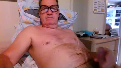bennybutterfly007 online show from 11-06-25, 09:21