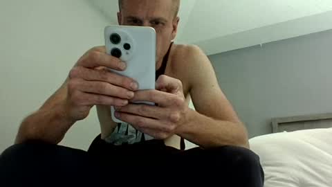 BennyC online show from 07-09-26, 05:50