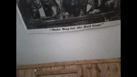 Snapshot of bennymn chatting on 12-17-25, 05:41 benny and innocentvixon online show from 12-17-25, 05:41