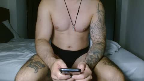 Snapshot of benthebodybuilder chatting on 02-10-25, 03:03 Ben Braxton online show from 02-10-25, 03:03