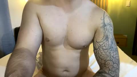 Snapshot of benthebodybuilder chatting on 03-06-25, 02:09 Ben Braxton online show from 03-06-25, 02:09