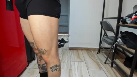 Snapshot of benthebodybuilder chatting on 09-09-25, 07:57 Ben Braxton online show from 09-09-25, 07:57