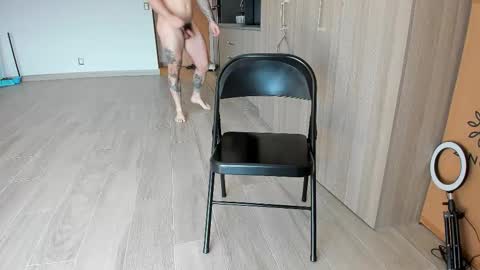 Snapshot of benthebodybuilder chatting on 02-12-26, 04:57 Ben Braxton online show from 02-12-26, 04:57