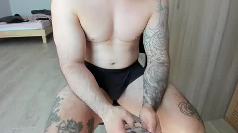 Snapshot of benthebodybuilder chatting on 02-24-26, 08:51 Ben Braxton online show from 02-24-26, 08:51