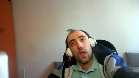 bentish online show from 01-28-25, 07:00