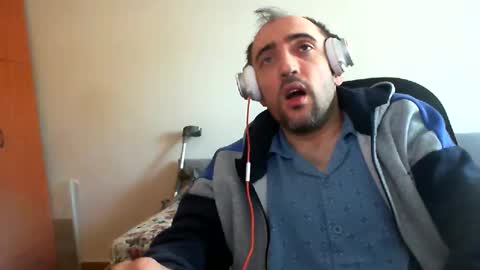 bentish online show from 01-29-25, 08:18