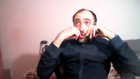 bentish online show from 02-02-25, 04:22