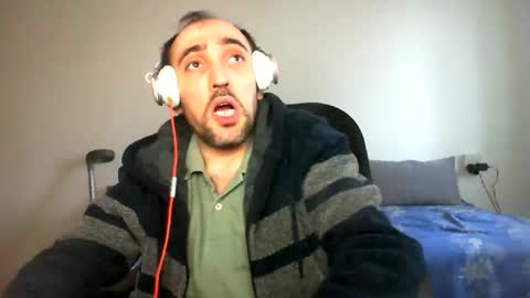 bentish online show from 02-11-25, 02:46