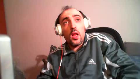 bentish online show from 02-16-25, 04:21