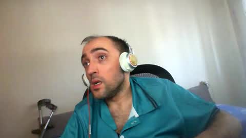 bentish online show from 10-05-25, 09:51