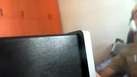 bentish online show from 10-10-25, 07:29