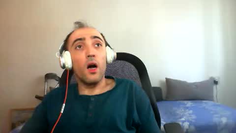 bentish online show from 10-27-25, 07:45