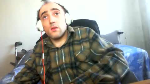 bentish online show from 12-18-25, 08:31