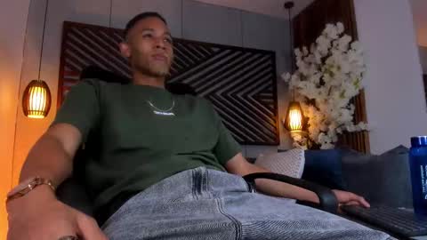 bento_fox online show from 10-16-25, 03:40