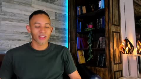 bento_fox online show from 04-25-26, 03:20