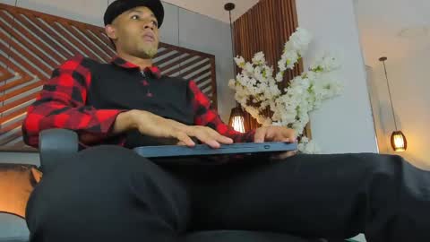 Snapshot of bento_fox chatting on 05-05-26, 03:36 bento_fox online show from 05-05-26, 03:36