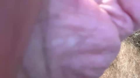 Snapshot of benz10001 chatting on 12-05-25, 04:32 benz10001 online show from 12-05-25, 04:32