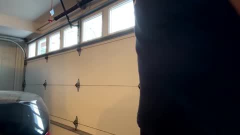 Snapshot of benz10001 chatting on 01-18-26, 06:44 benz10001 online show from 01-18-26, 06:44