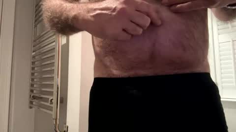 Snapshot of benz10001 chatting on 02-02-26, 04:44 benz10001 online show from 02-02-26, 04:44