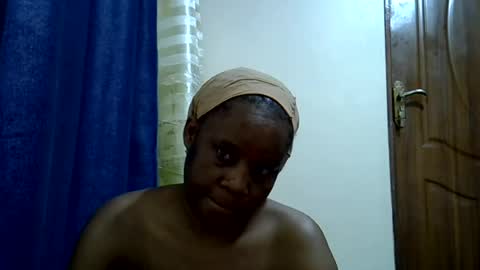 Snapshot of berbiestar chatting on 06-16-26, 10:51 Crazybeibe online show from 06-16-26, 10:51