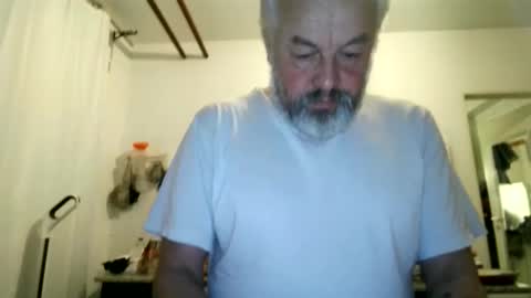 Martin online show from 12-19-25, 05:36