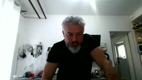 Martin online show from 02-14-26, 09:17
