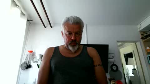 Martin online show from 05-19-26, 10:54